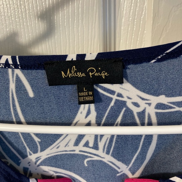 Melissa Paige Size L vibrant Pink and Navy Women's Top - Picture 3 of 4